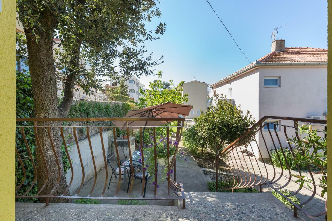 Apartment Marija Petrcane Exterior foto